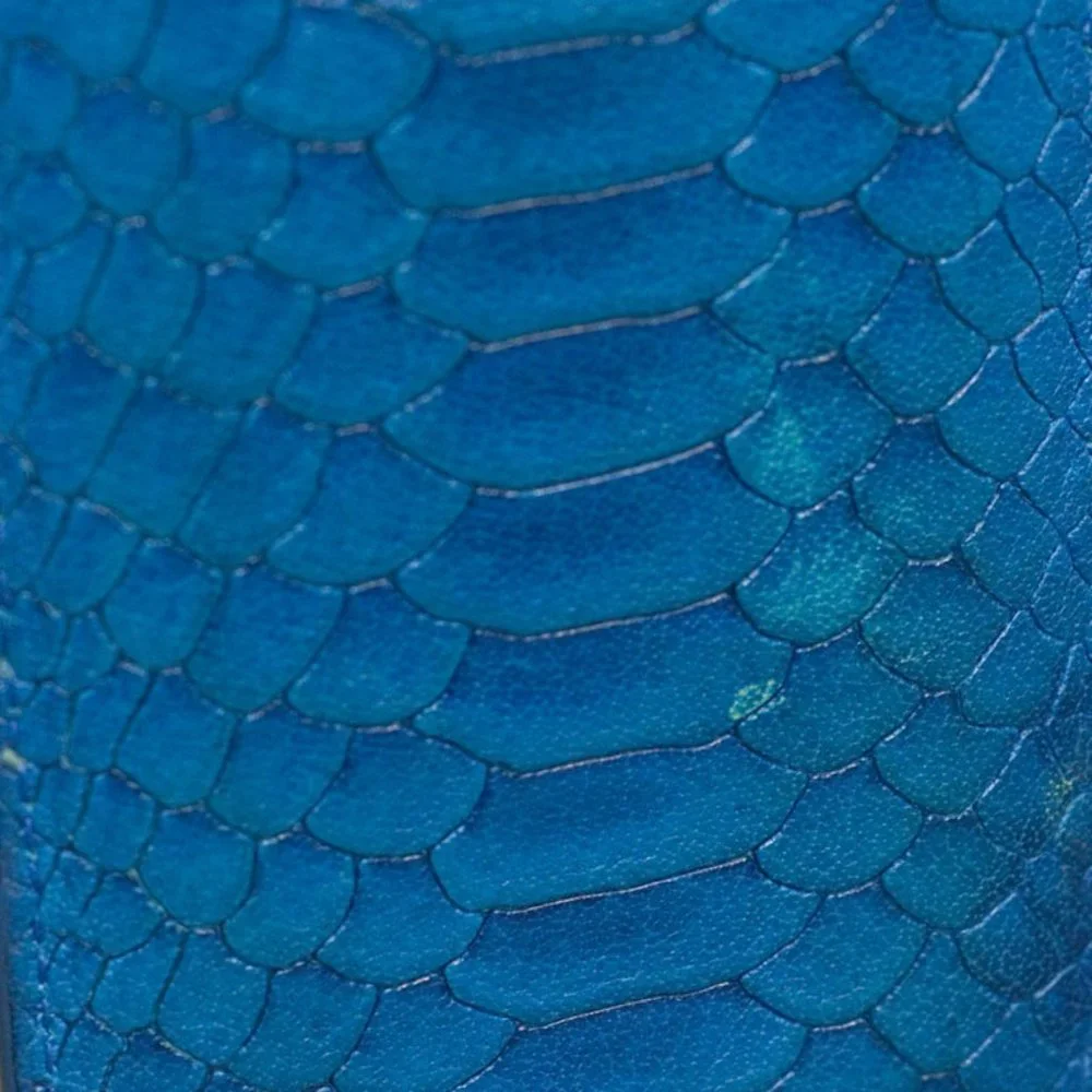 Graphic Image this iphone